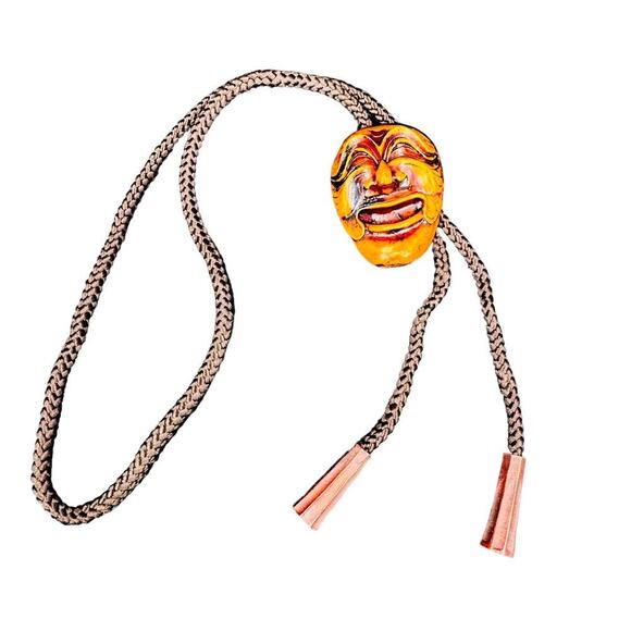 Carved Face Mask Bolo Tie Hanger Mini Decoration - Picture 4 of 8